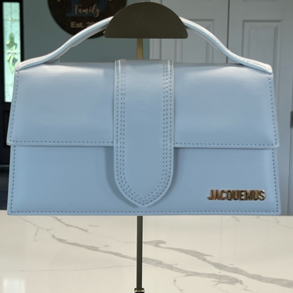 Jacquemus Le Grand Bambino White Leather Bag w/ Gold — Current 2024/2025 Model ✨ - Picture 2 of 14